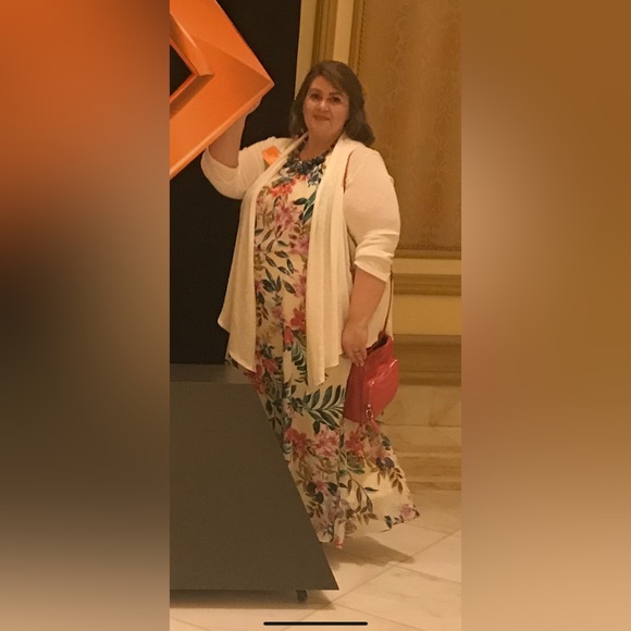 Signature by Robbie Bee maxi dress, size 14W - Picture 10 of 11